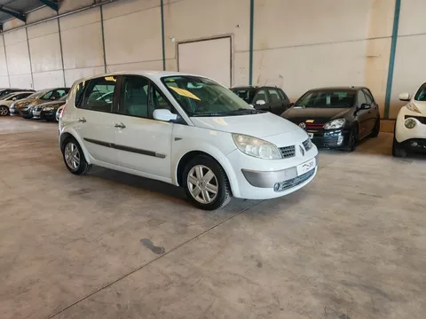 RENAULT Scénic Scénic II 1.9DCI Confort Dynamique - 3495€ en Aguilas