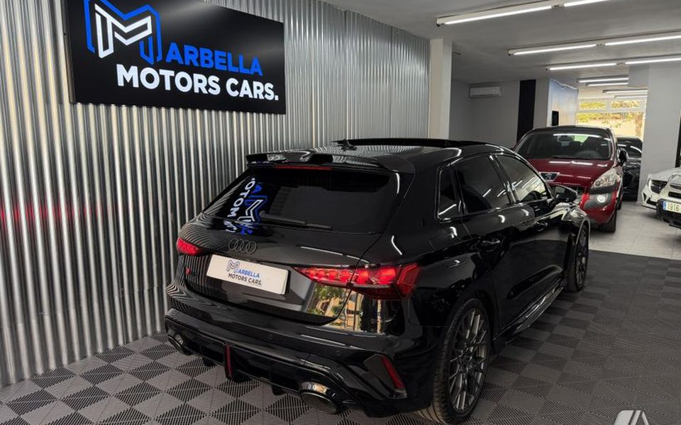 AUDI A3 RS3 Sportback quattro S tronic 294kW
