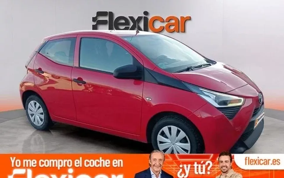 TOYOTA Aygo Aygo 70 x-play