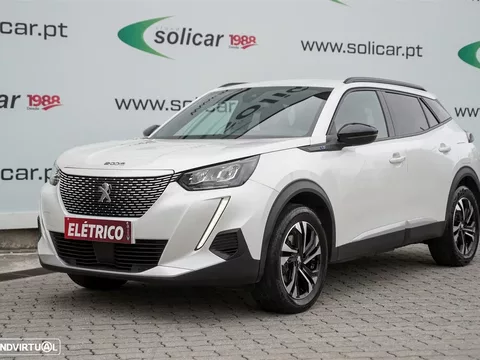 Peugeot e-2008 50 kWh Allure Pack