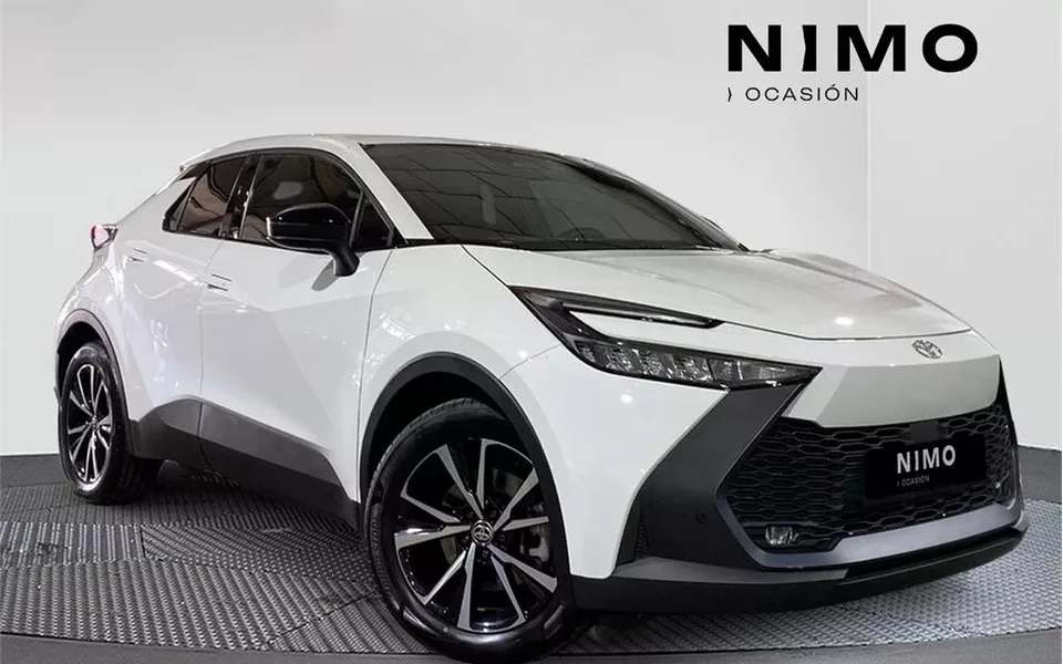 TOYOTA C-HR 2.0 220PH Advance