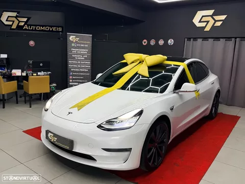 Tesla Model 3 Performance Dual Motor AWD