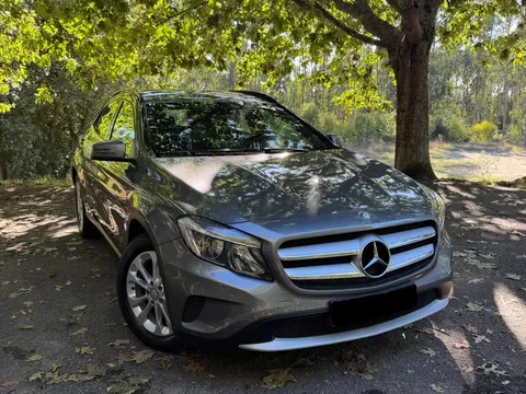 Mercedes-Benz GLA 180 (CDI) d 7G-DCT Urban