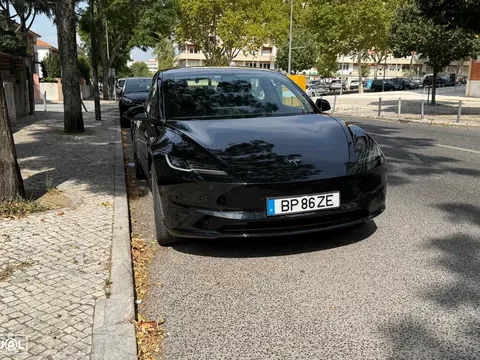 Tesla Model 3 Long Range Tração Traseira Premium