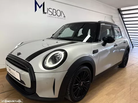 MINI 5 Portas Cooper Premium Plus JCW Auto