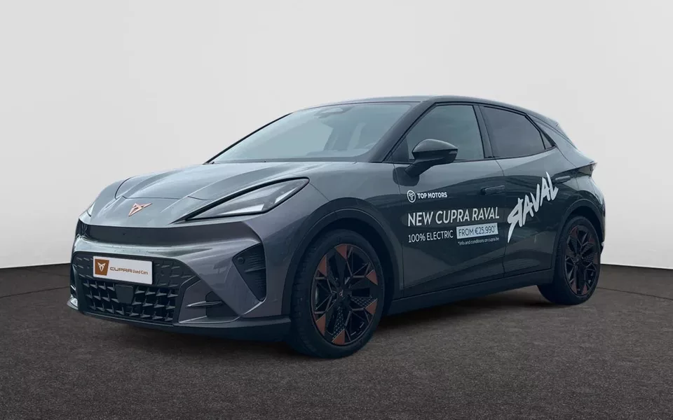 CUPRA Raval 51.5 kWh First Edition Plus Bicolor PLASMA DEMO