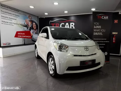 Toyota iQ 1.0 VVT-i 2 EP
