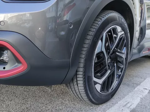 Citroën C4 X 1.2 PureTech Shine Pack EAT8