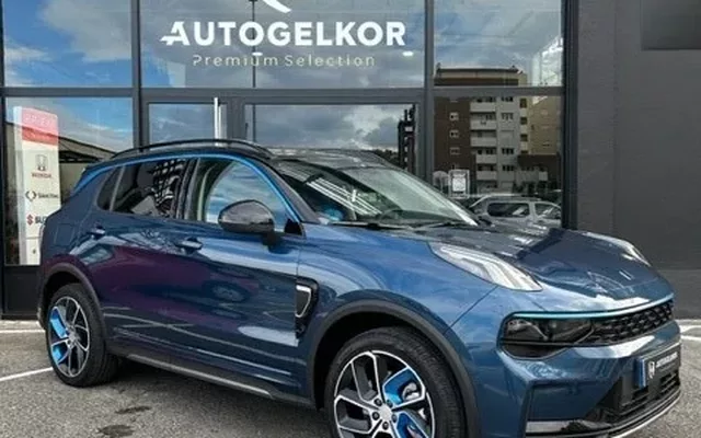 LYNK & CO 01 01 1.5T PHEV