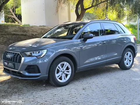 Audi Q3 45 TFSIe S tronic S line