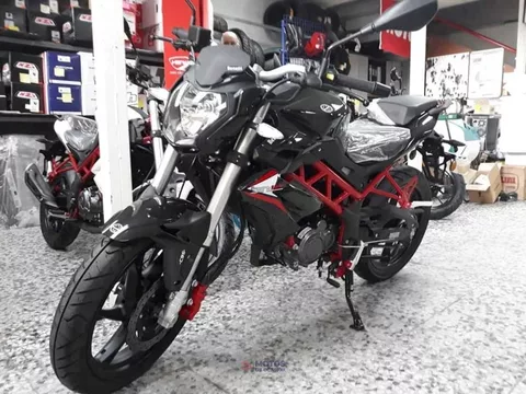 Benelli Otros BN 125 CBS