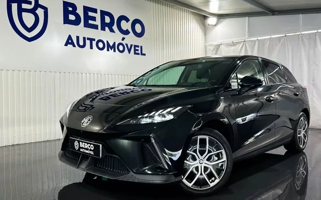 MG MG4 64 kWh Luxury