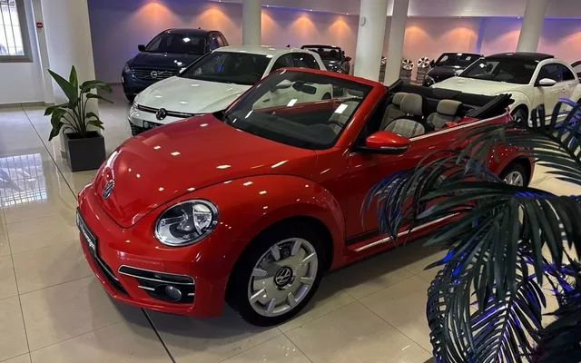 VOLKSWAGEN Beetle Beetle Cabrio 2.0TDI Design 110kW
