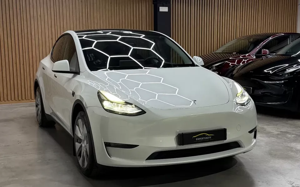 Tesla Model Y Long Range Tração Integral