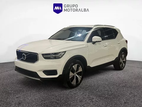 Vendido: VOLVO XC40 XC40 T3 Momentum Pro - 26990€ en Albacete