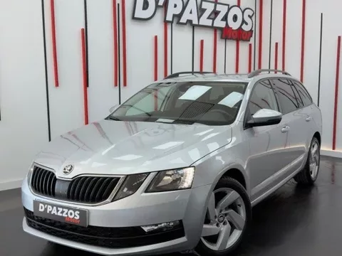 SKODA Octavia Octavia Combi 1.6TDI CR Ambition - 14999€ en Jerez de la frontera