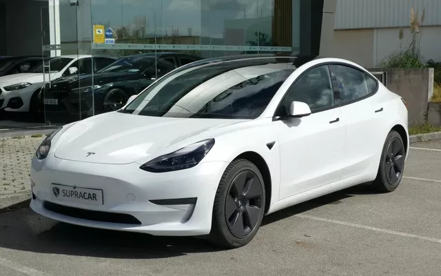 Tesla Model 3 Long Range Tração Integral