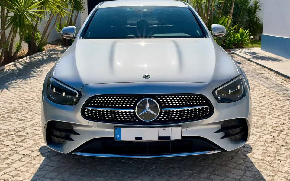 Mercedes-Benz E 300 de AMG Line