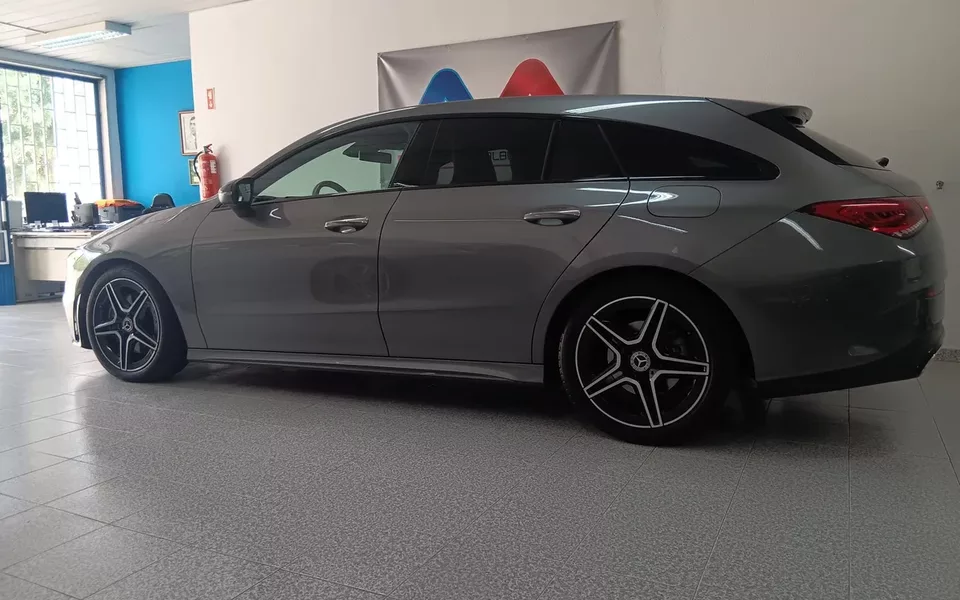 Mercedes-Benz CLA 200 d Shooting Brake AMG Line Aut.