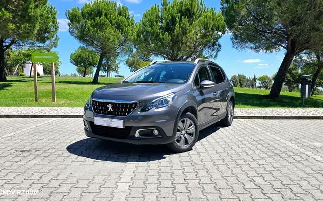 Peugeot 2008 1.5 BlueHDi Signature