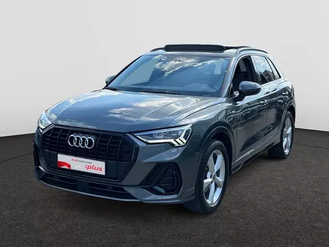 AUDI Q3 S-LINE AUTOMAAT 150PK PANODAK GPS CARPLAY CAMERA FULL LED