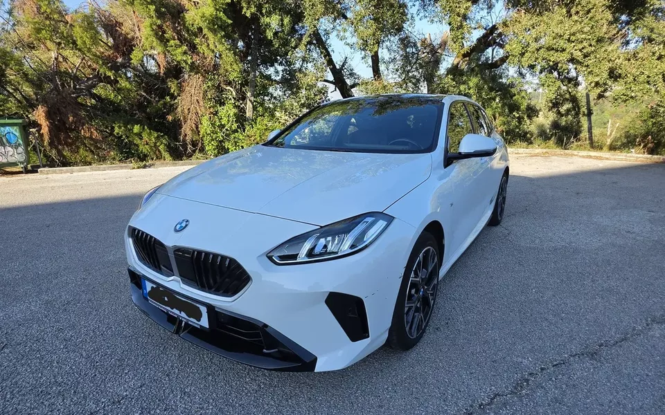 BMW 118 d Pack Desportivo M Pro