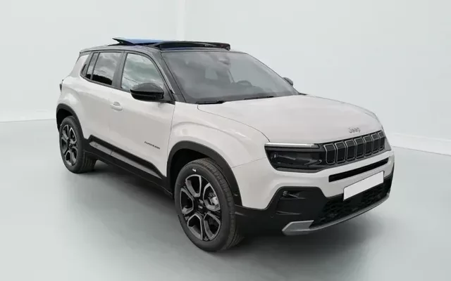 Jeep Avenger 1.2 T3 E-HYBRID 110 BVR SUMMIT Zéro km immatriculé