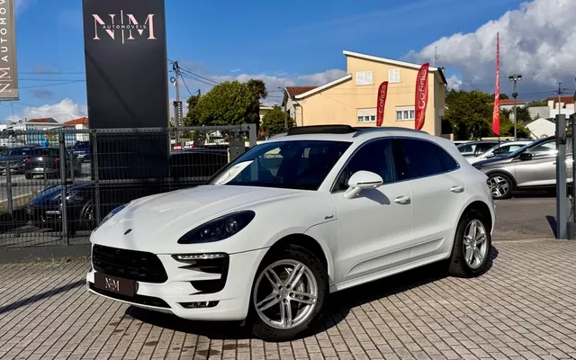 Porsche Macan S