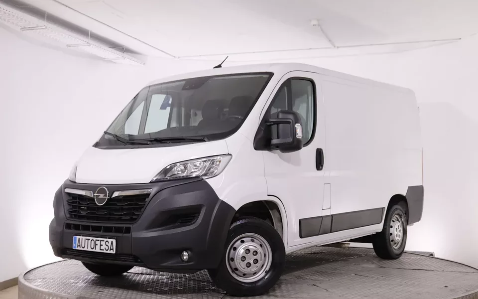 Opel Movano 2.2 HDI L1H1 FURGO 140CV 3P VENTA SOLO PROFESIONALES # IVA DEDUCIBLE, PARKTRONIC