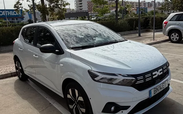 Dacia Sandero 1.0 TCe Journey CVT