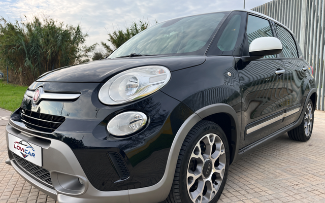 FIAT 500L 500L 1.6Mjt II S&S Trekking 120 - 9500€ en Molins de rei