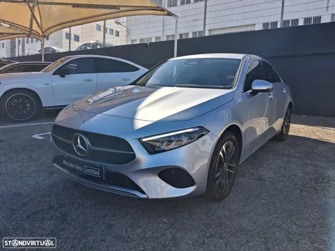 Mercedes-Benz A 250 Limousine