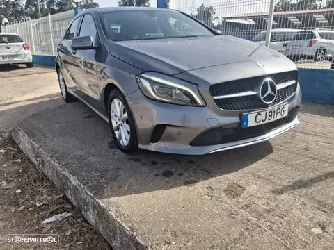 Mercedes-Benz A 180