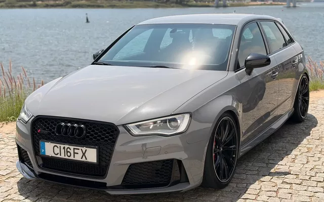 Audi RS3 Sportback 2.5 TFSI quattro S tronic