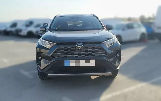 TOYOTA RAV-4 2.5l 220H Advance