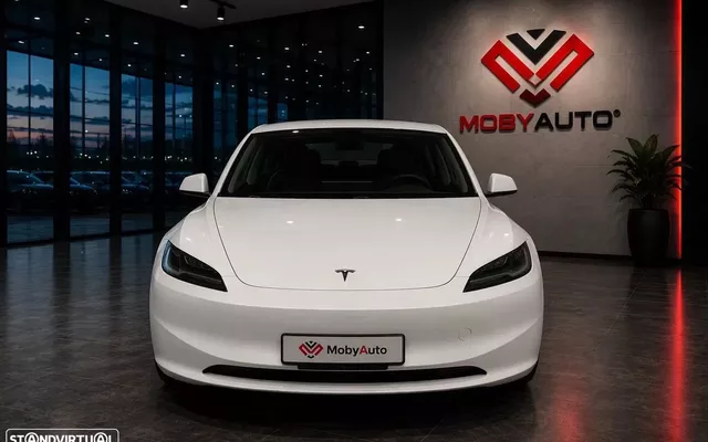 Tesla Model 3 Tração Traseira