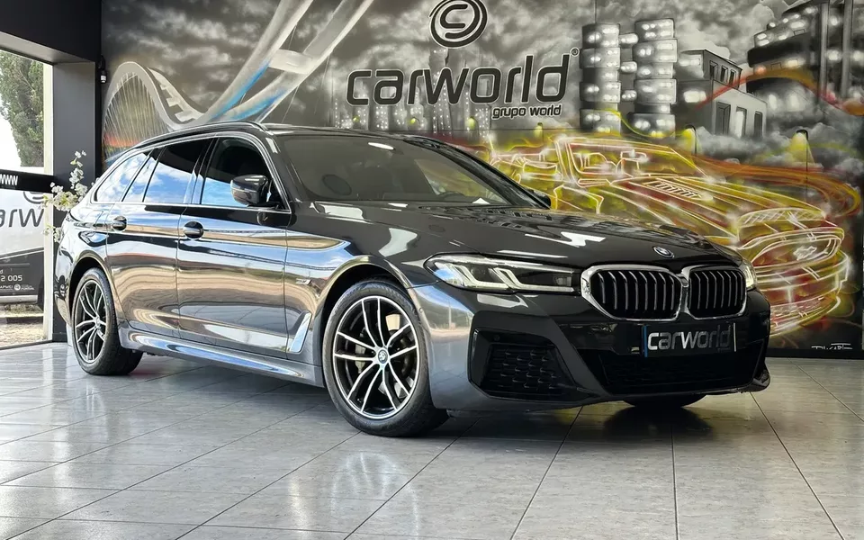 BMW 530 e Pack Desportivo M