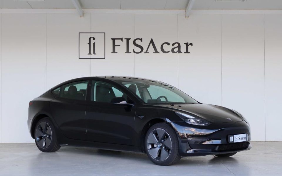 TESLA MODEL 3 LONG RANGE TRAÇÃO TRASEIRA