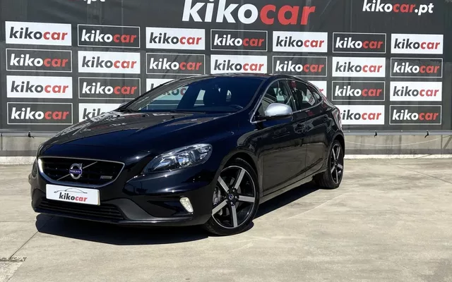 Volvo V40 2.0 D4 R-Design Momentum