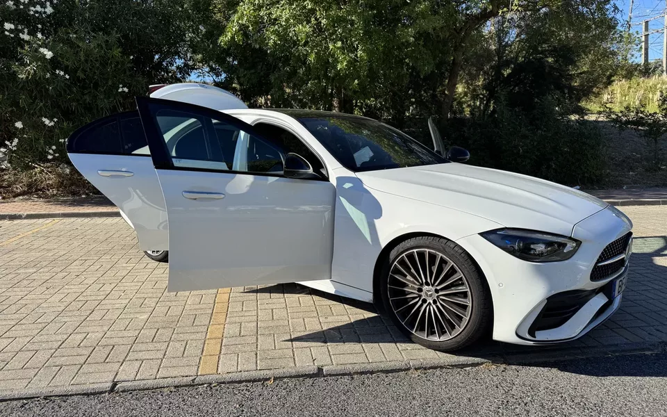Mercedes-Benz C 300