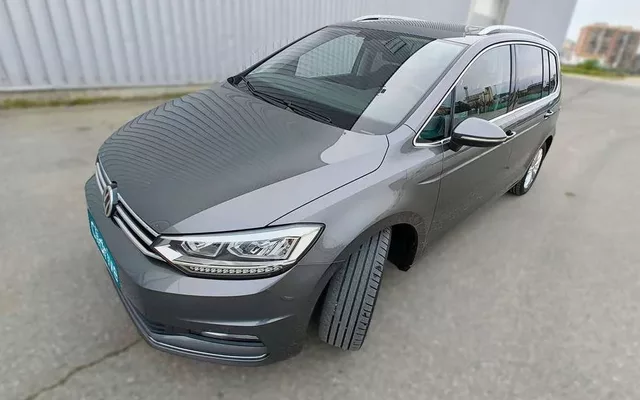 VOLKSWAGEN Touran Touran 2.0TDI CR BMT Sport DSG 110kW