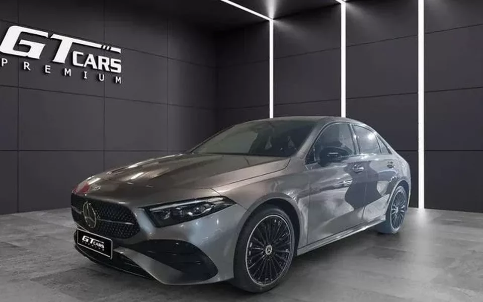 MERCEDES-BENZ Clase A 250e AMG