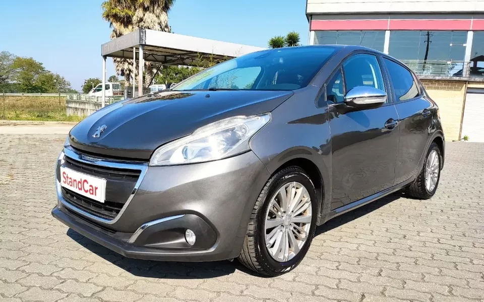 Peugeot 208 1.6 BlueHDi Style
