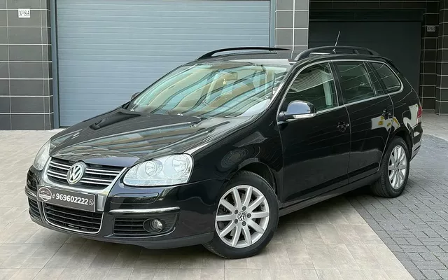 VW Golf Variant 2.0 TDi DPF Sportline DSG