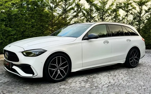 Mercedes-Benz C 220 d Station 9G-TRONIC AMG Line