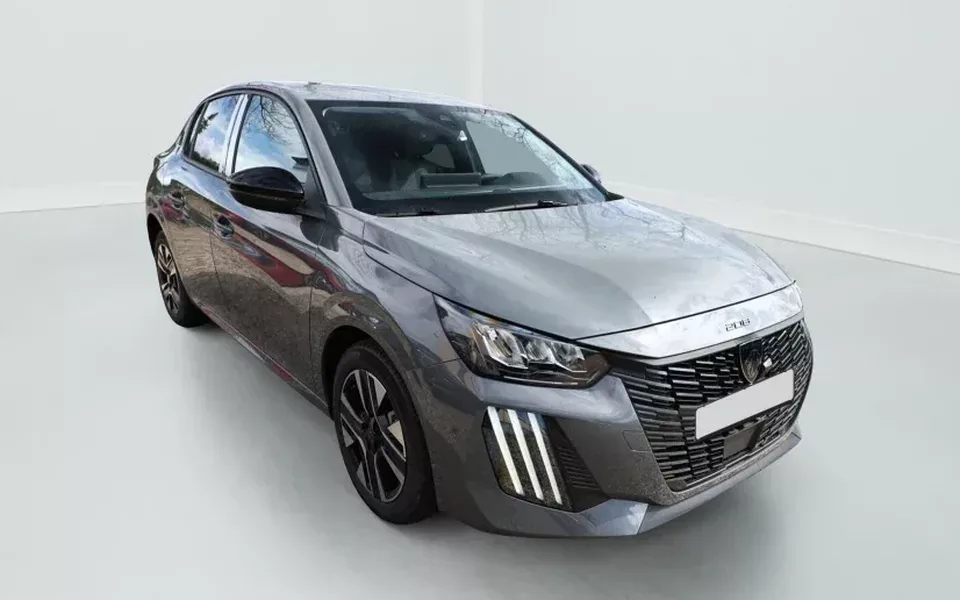 Peugeot 208 HYBRID 145 ALLURE Zéro km immatriculé