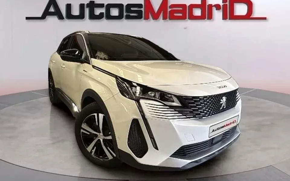 PEUGEOT 3008 225 e-EAT8 Allure