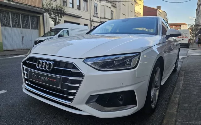 AUDI A4 A4 35 TFSI S line S tronic 110kW