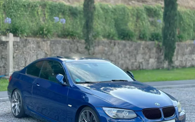 BMW 320 d Coupe