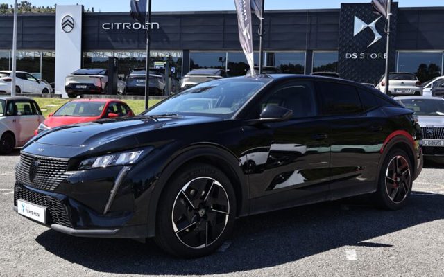 Peugeot 408 Plug-In Hybrid 225 e-EAT8 Allure